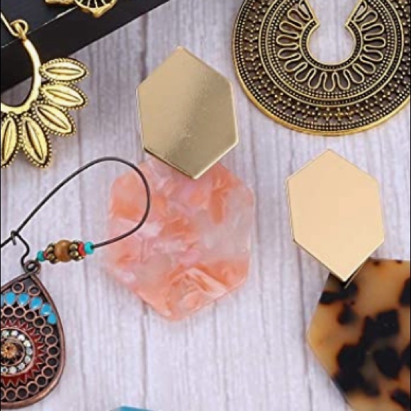 pink marble hexagonal drop earrings - Picture 2 of 5